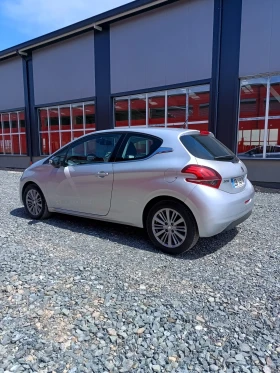 Peugeot 208 1.6 BLUE HDI | Mobile.bg    6