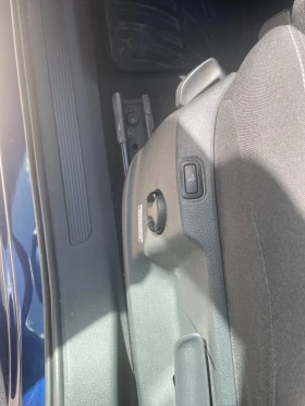 Обява за продажба на VW Touran Highline 2.0TDI SCR BMT DSG ~29 000 лв. - изображение 6