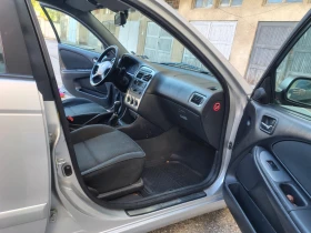 Toyota Avensis, снимка 14