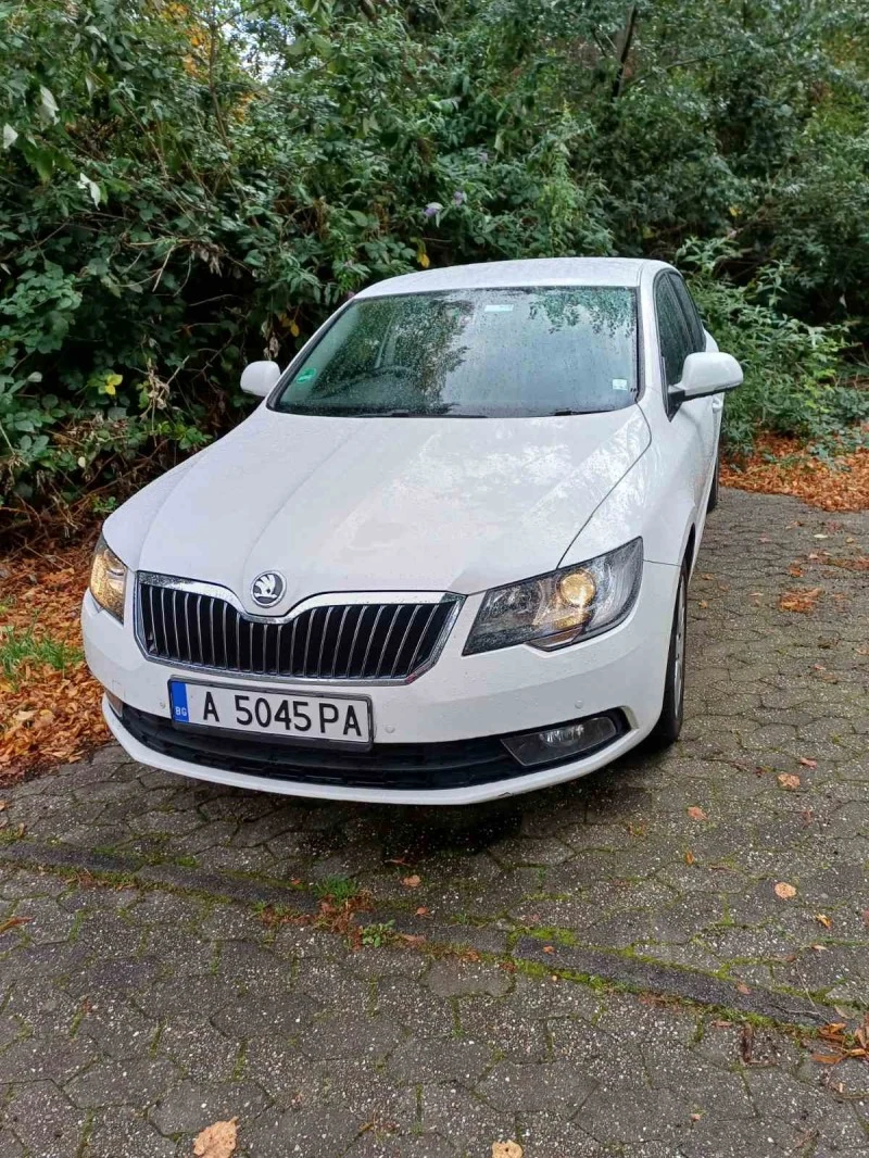 Skoda Superb, снимка 13 - Автомобили и джипове - 47241828