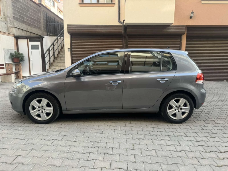 VW Golf 1.6TDI Navigation , снимка 4 - Автомобили и джипове - 47382468