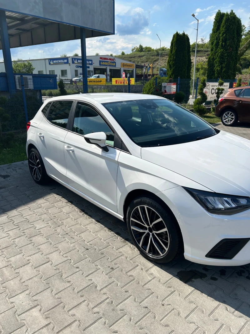 Seat Ibiza, снимка 2 - Автомобили и джипове - 48240606