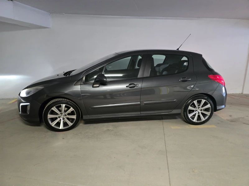 Peugeot 308, снимка 1 - Автомобили и джипове - 48881539