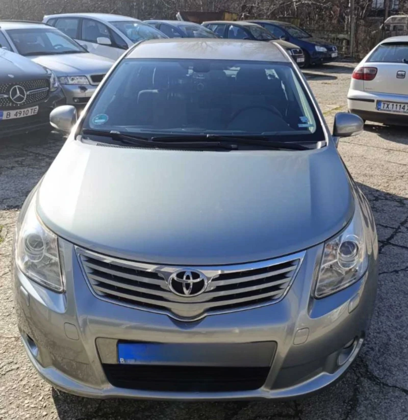 Toyota Avensis 2200 Д4Д, снимка 1 - Автомобили и джипове - 49535459