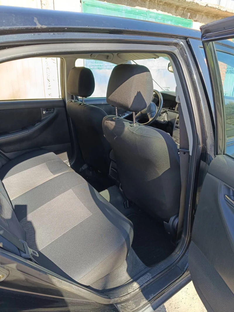 Toyota Corolla, снимка 11 - Автомобили и джипове - 52255980