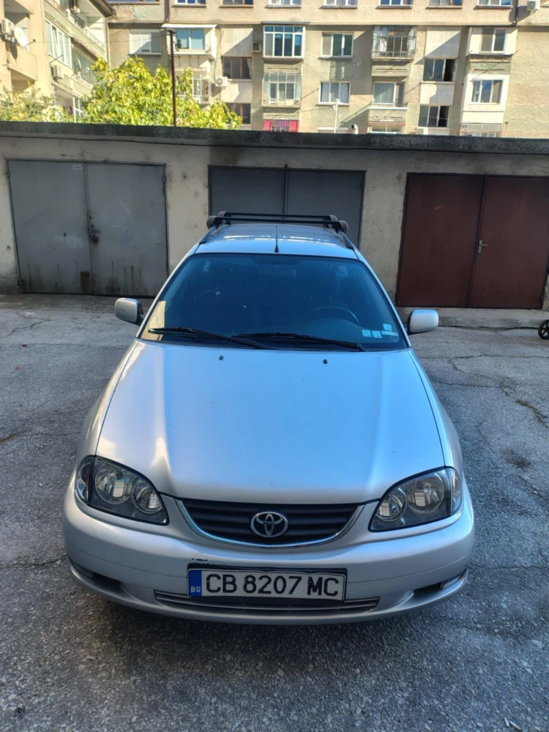 Toyota Avensis, снимка 3 - Автомобили и джипове - 52281294