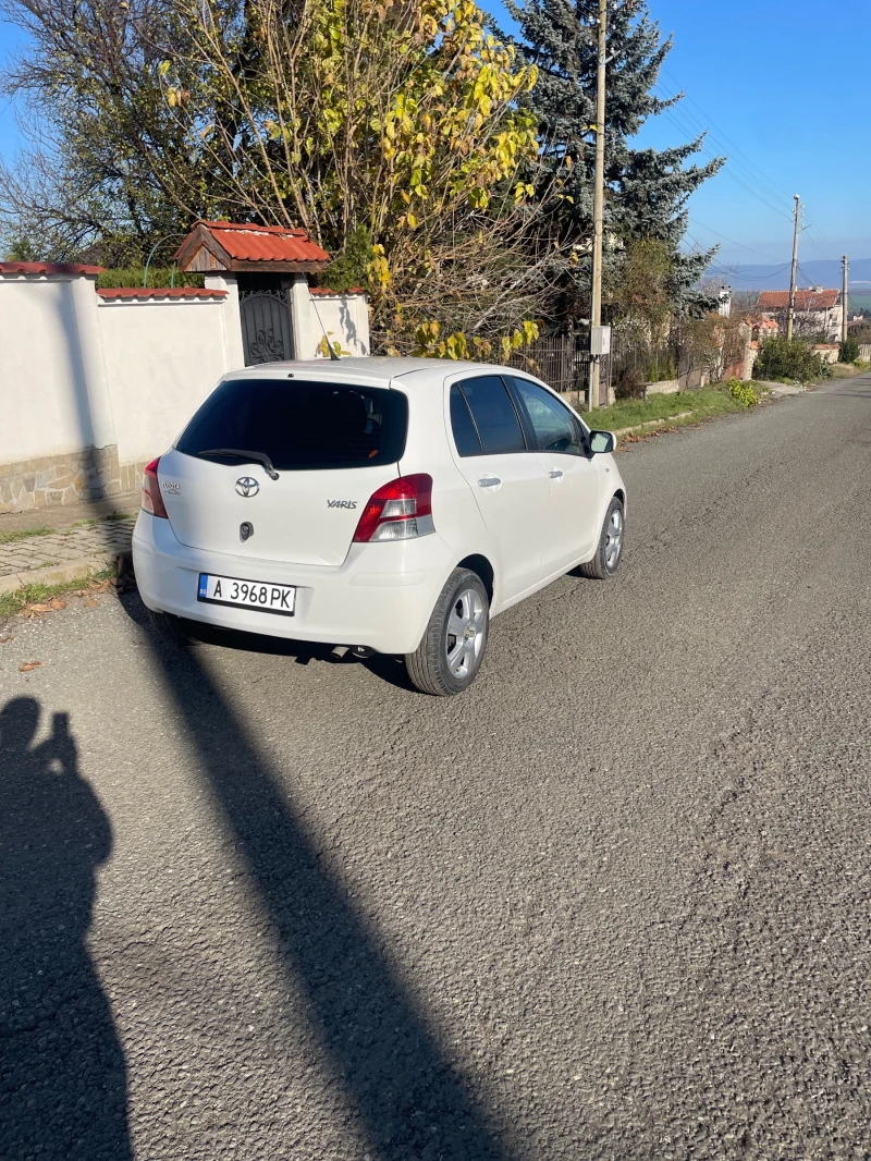 Toyota Yaris Facelift, снимка 10 - Автомобили и джипове - 52853362