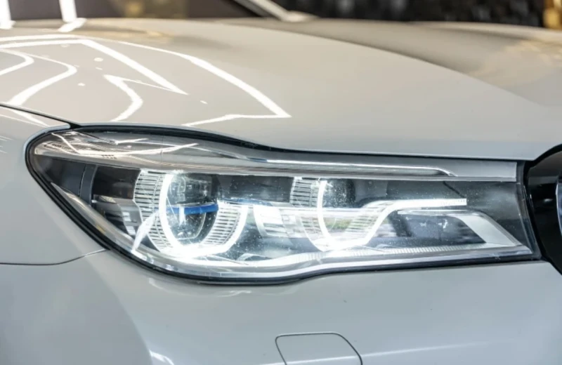 BMW 750 750iL, снимка 10 - Автомобили и джипове - 52875542