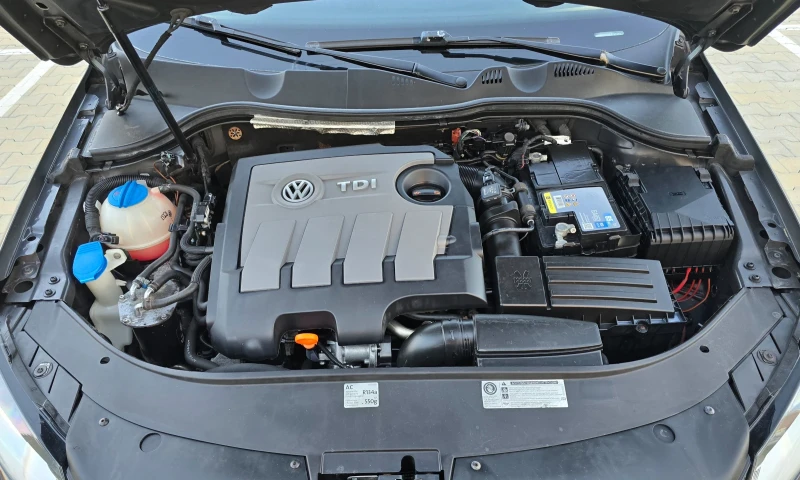 VW Passat 1.6Tdi Bluemotion.Navi, снимка 13 - Автомобили и джипове - 53080839