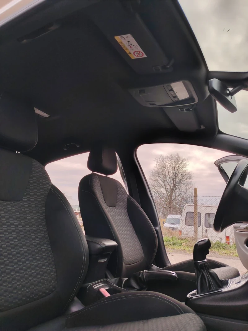 Opel Astra 1.6  Navi, снимка 14 - Автомобили и джипове - 53105443