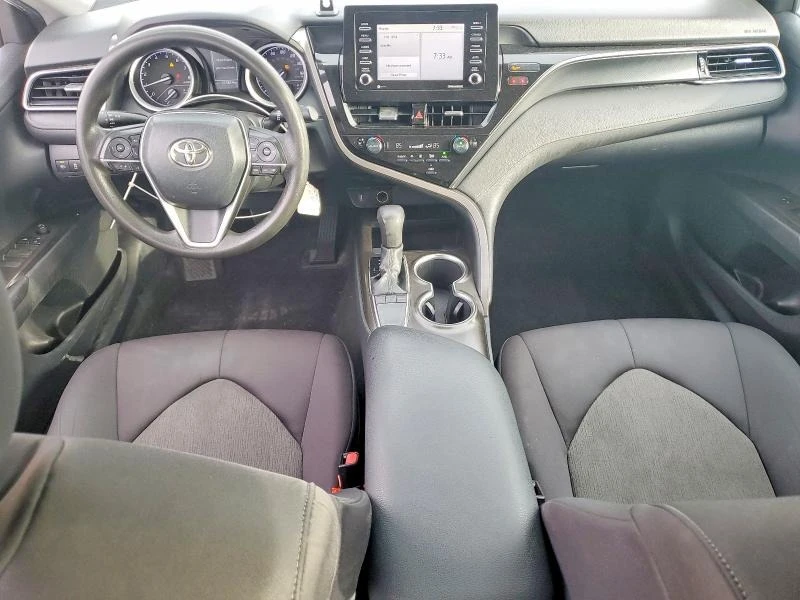 Toyota Camry, снимка 8 - Автомобили и джипове - 54683760