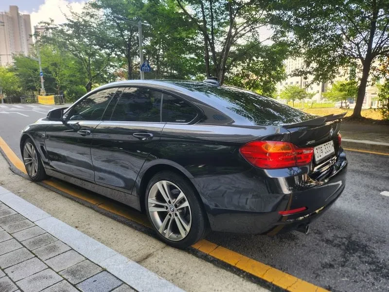 BMW 420 D xDrive Sports Gran Coupe, снимка 16 - Автомобили и джипове - 55076726
