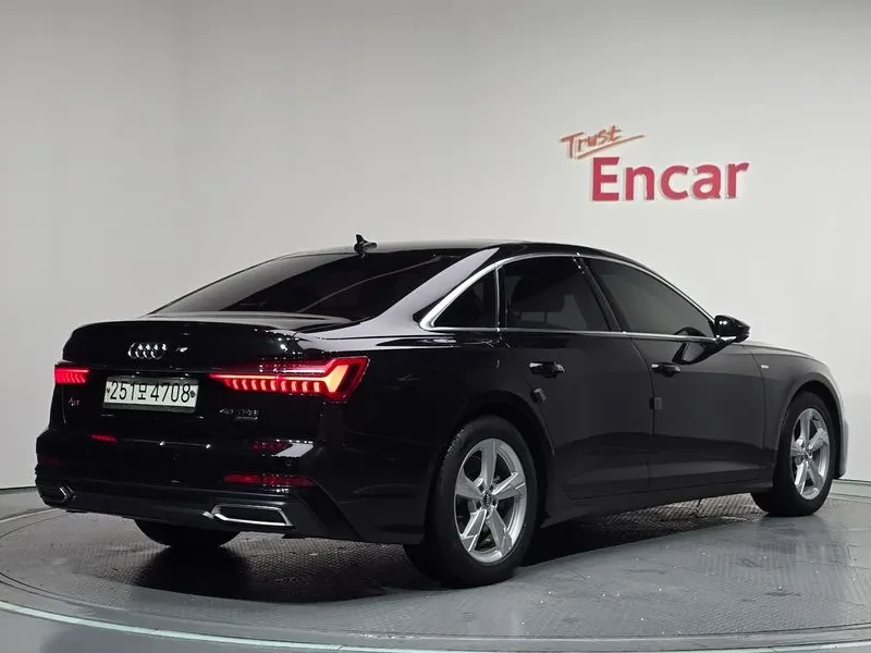 Audi A6 2.0 TFSI Quattro - САМО 30% АВАНС, снимка 2 - Автомобили и джипове - 56293776