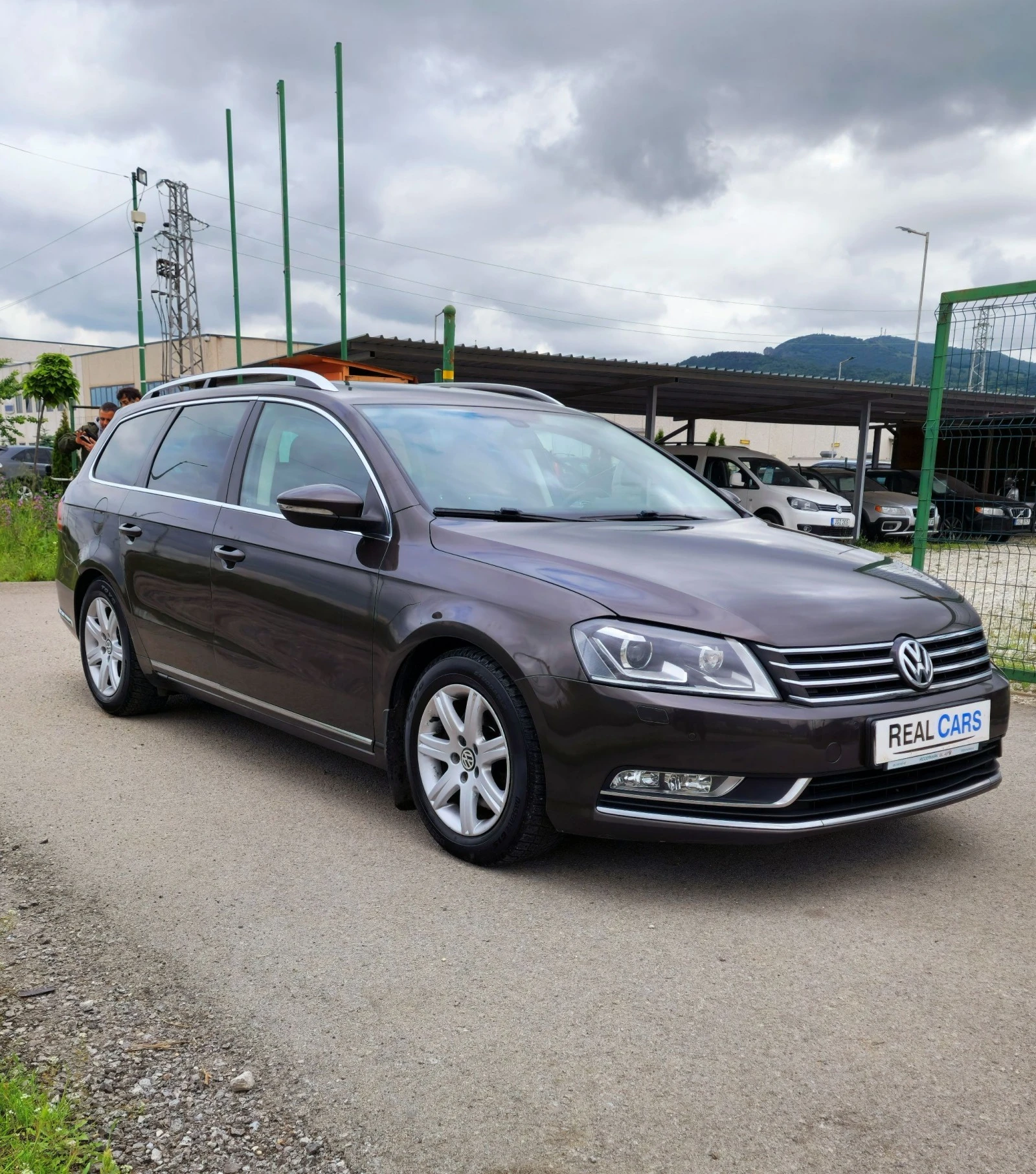 VW Passat 2.0TDI R-Line 4motion DSG - изображение 3