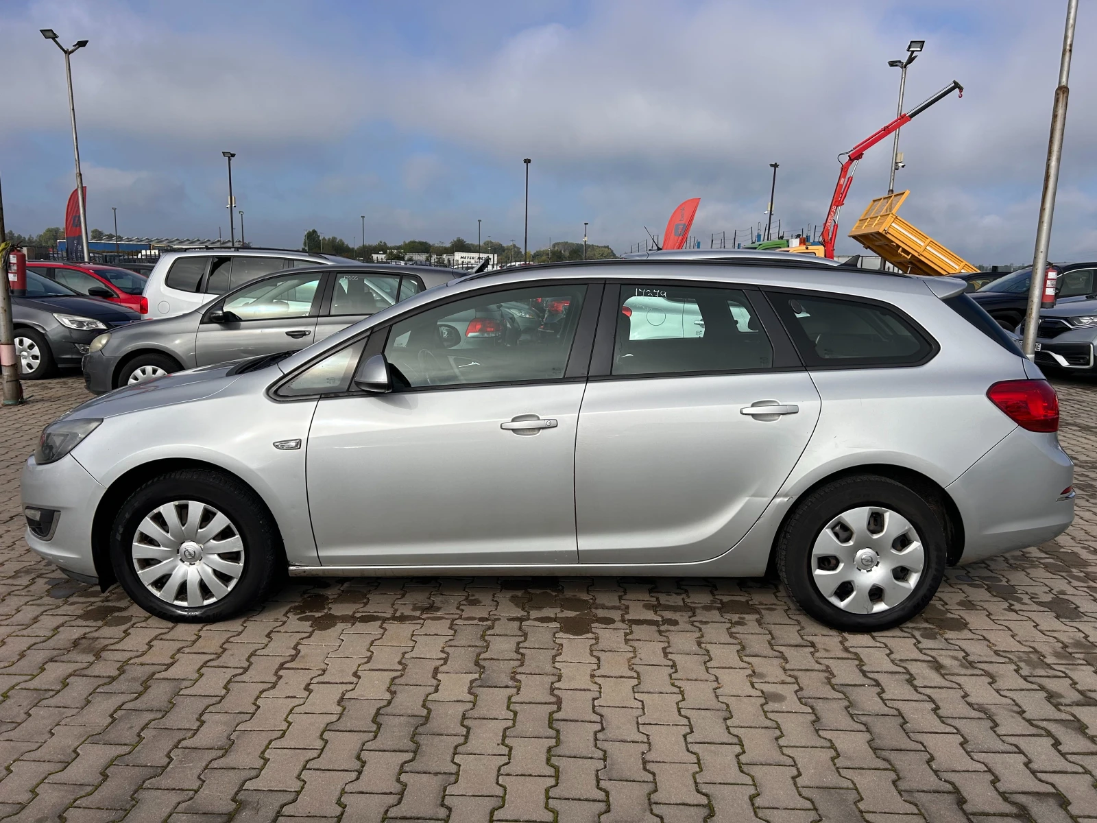 Opel Astra 2.0CDTI AVTOMAT/NAVI EURO 5 ЛИЗИНГ - изображение 9