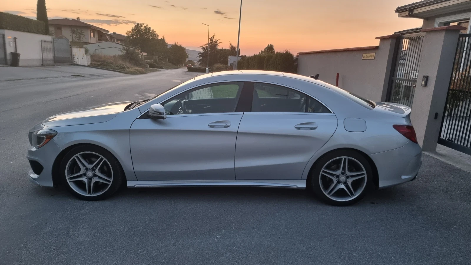 Mercedes-Benz CLA 250 AMG Line - изображение 7