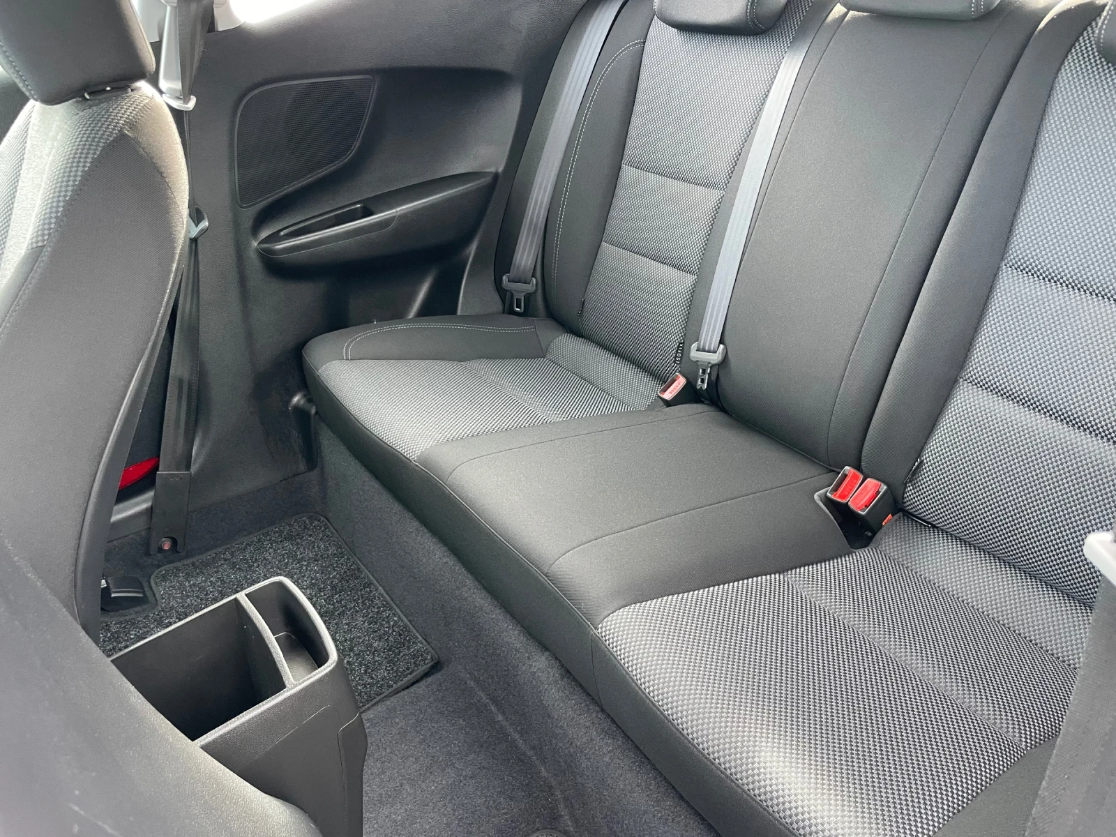 Hyundai I30 1.4 I EVRO 5 | Mobile.bg — изображение 12