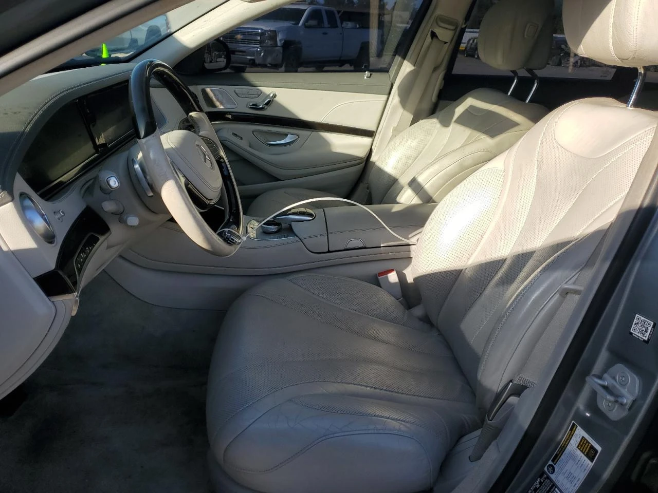 Mercedes-Benz S 550 Burmester* Ambient* 360* Дистроник* Пано* Масаж*  - изображение 7