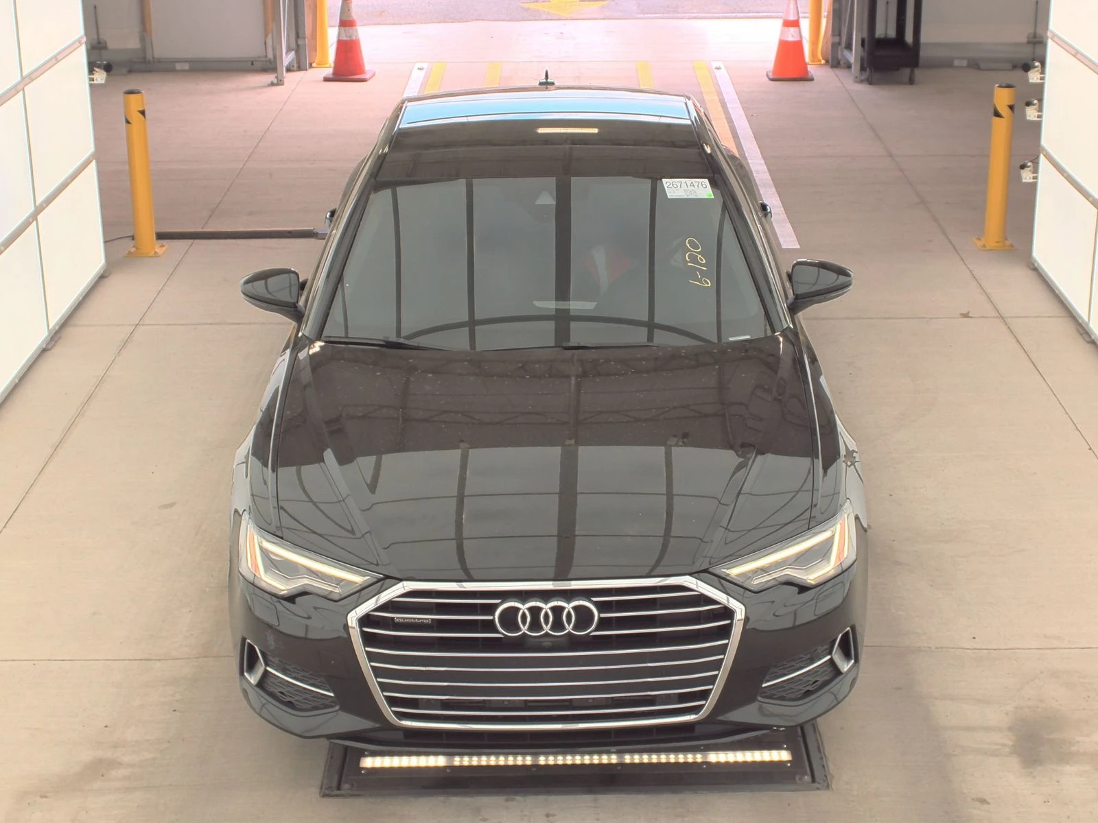 Audi A6 PREMIUM* PLUS* ДИГИТАЛНО* ТАБЛО* ПОДГРЕВ* 360КАМЕР - изображение 7