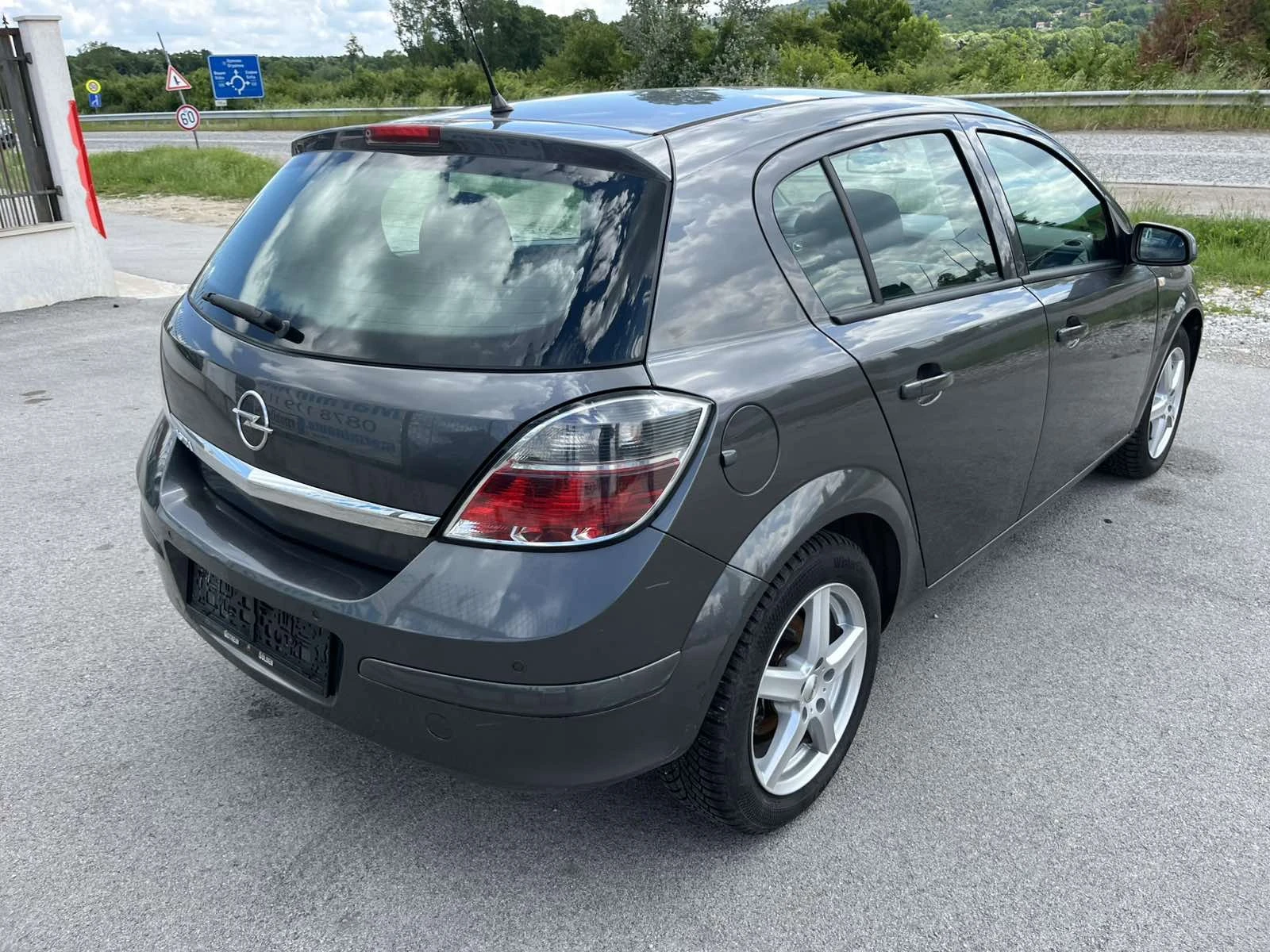Opel Astra 1.6i 116кс FACE КСЕНОН КЛИМАТРОНИК - изображение 4