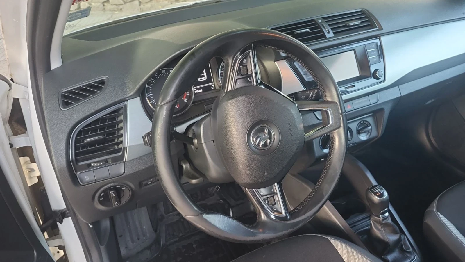Skoda Fabia  - изображение 4