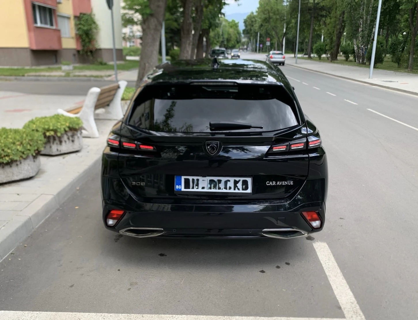 Peugeot 308 SW 1.5BlueHdi 130 CH S&S BVM 6 ALLURE pack - изображение 8