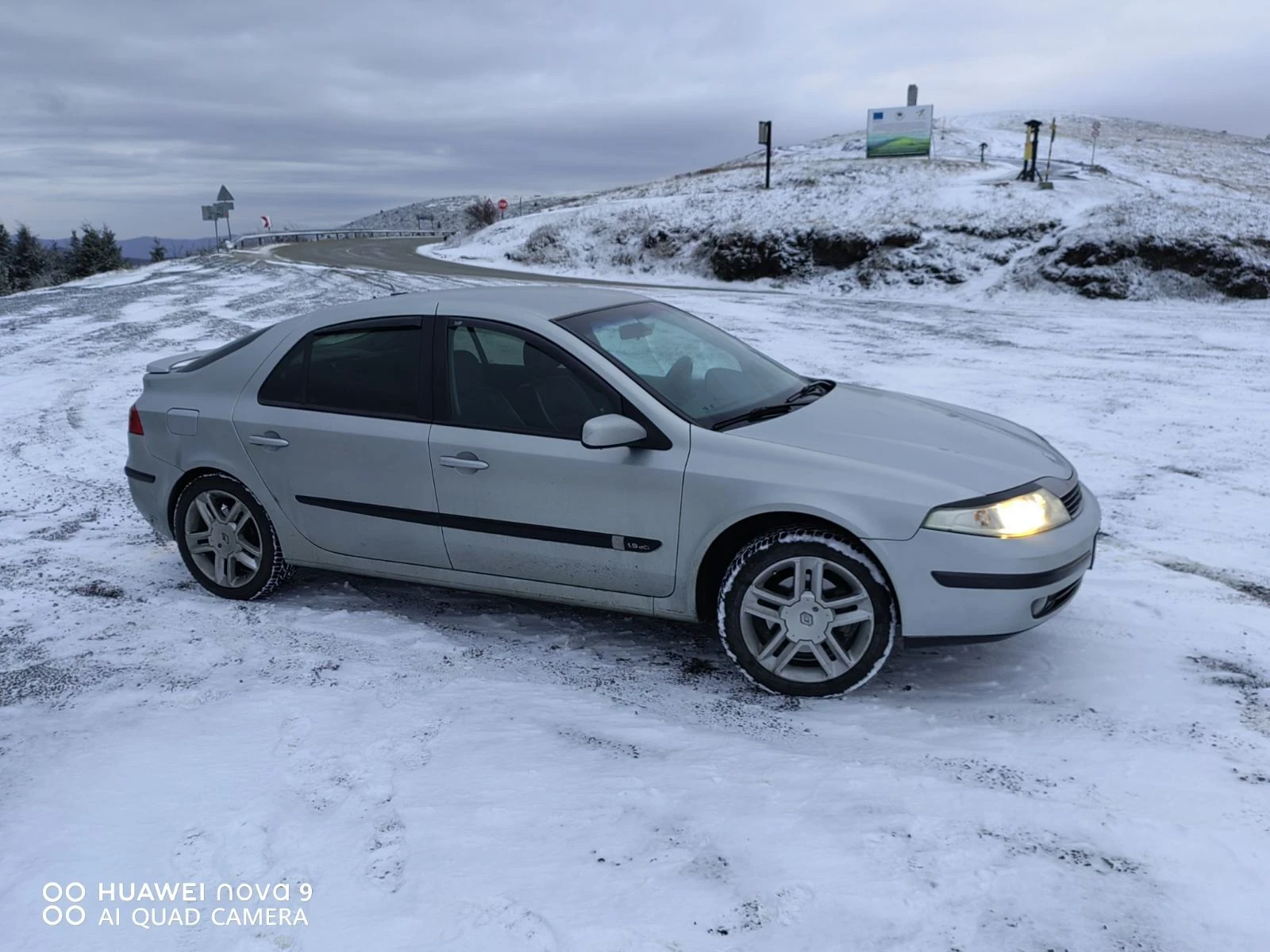 Renault Laguna 1.9dci - изображение 2