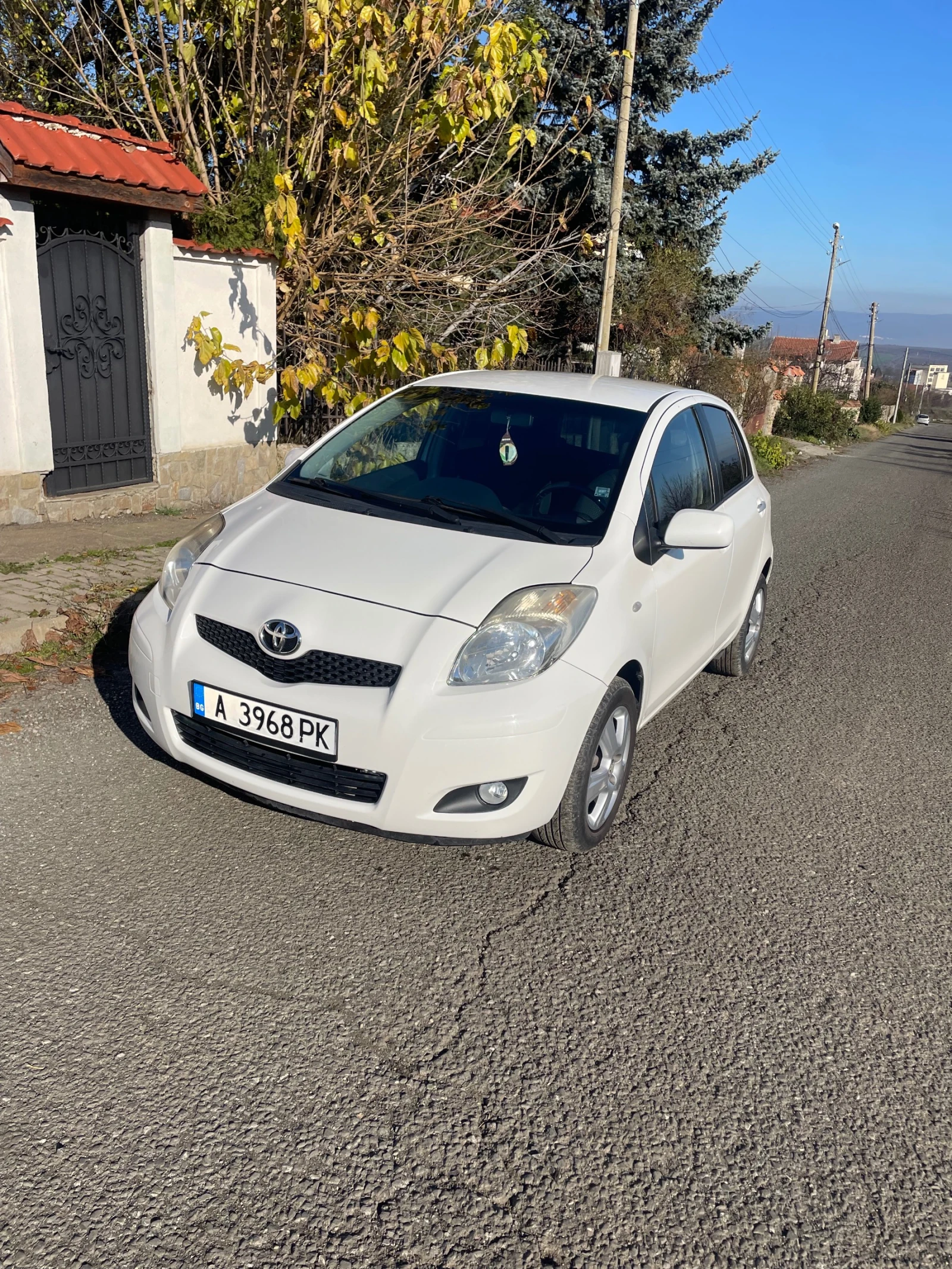 Toyota Yaris Facelift - изображение 2