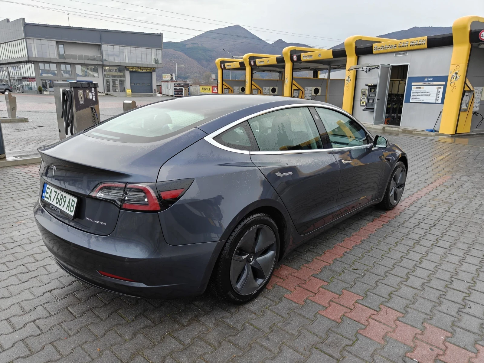 Tesla Model 3 AWD Long Range във гаранция до 2028г. - изображение 3