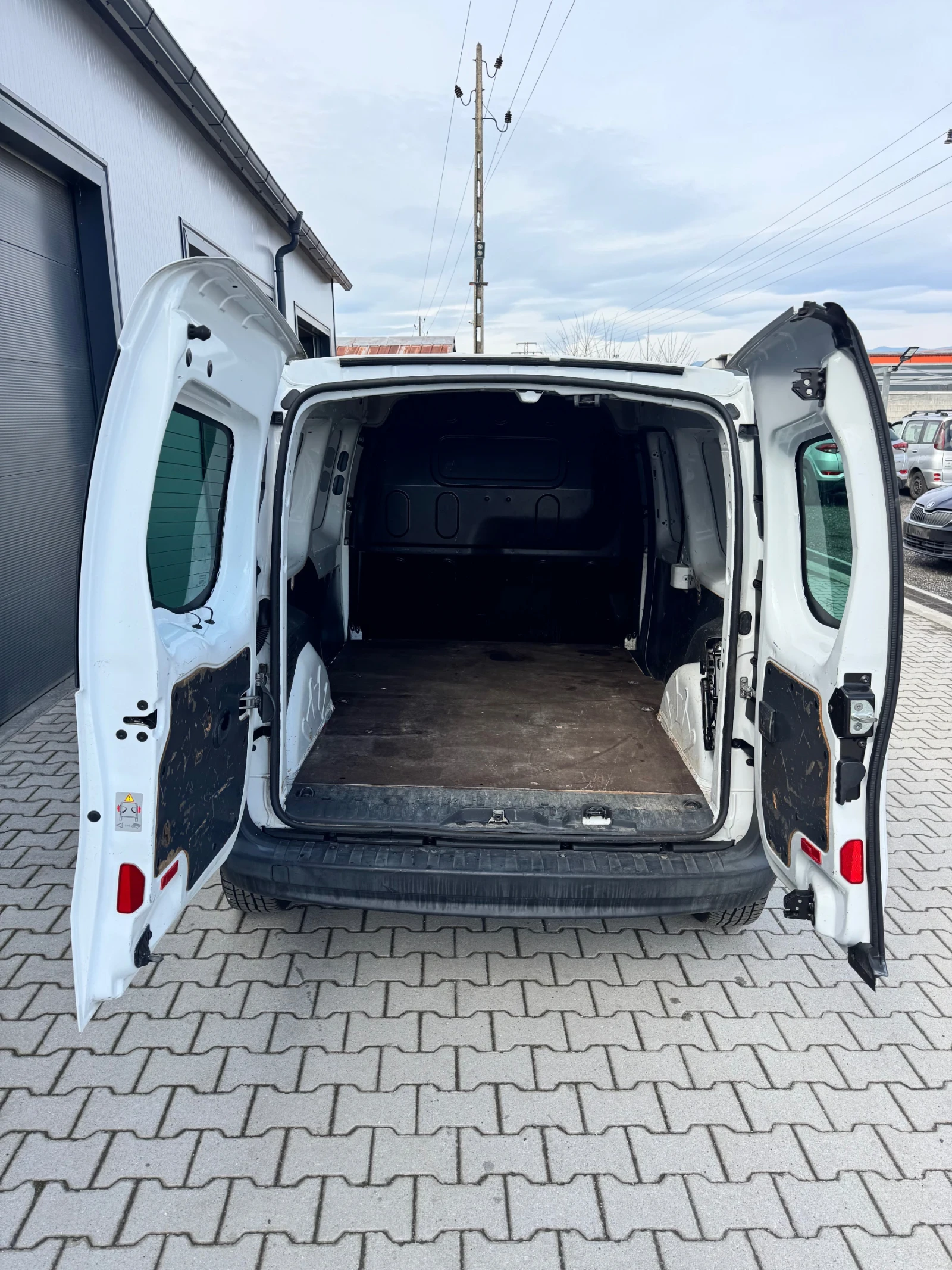 Mercedes-Benz Citan 109 CDI, снимка 7 - Автомобили и джипове - 53593524