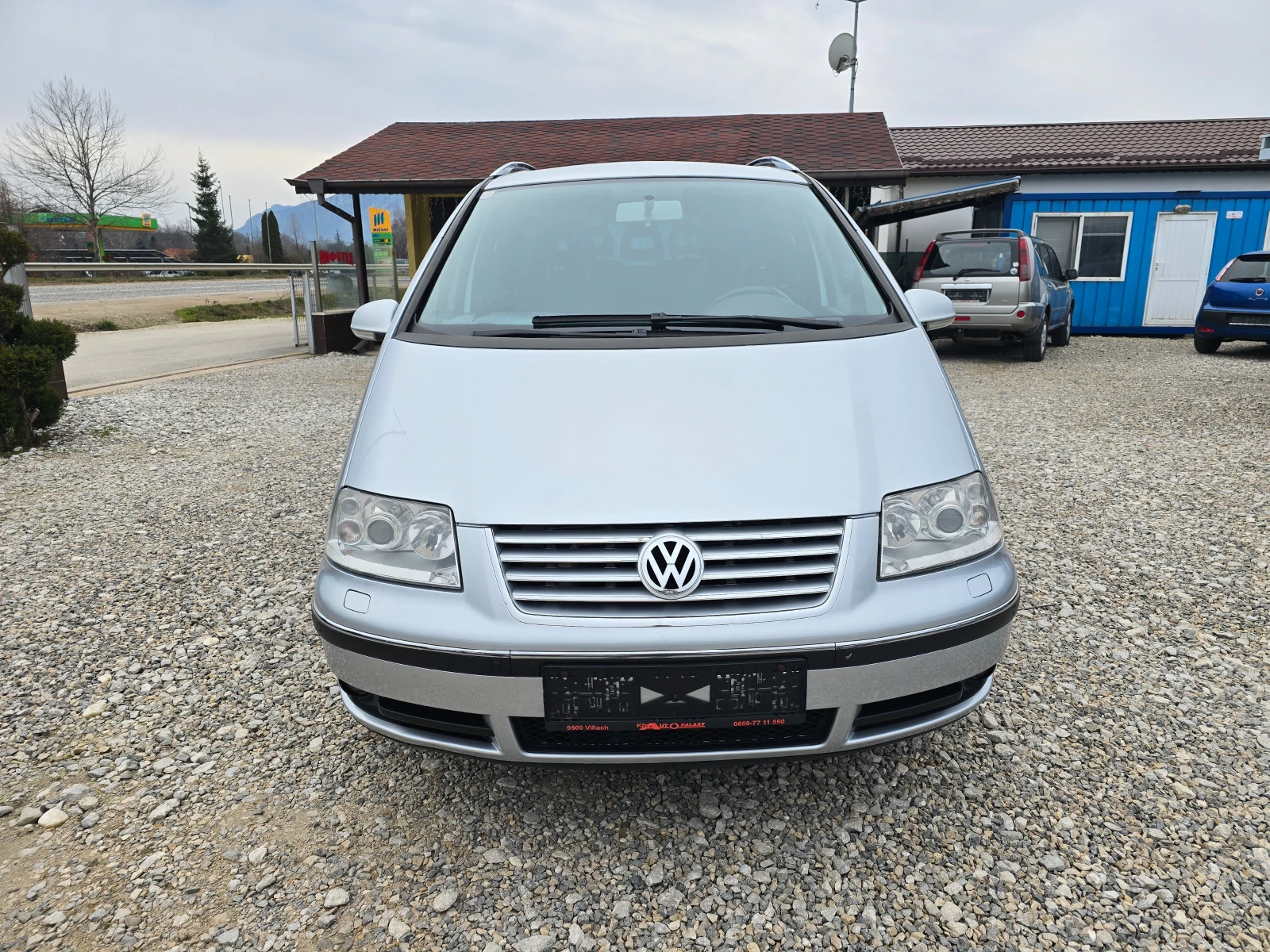 VW Sharan 2.0 TDI 140кс ! ! 7 МЕСТА, снимка 8 - Автомобили и джипове - 53808119