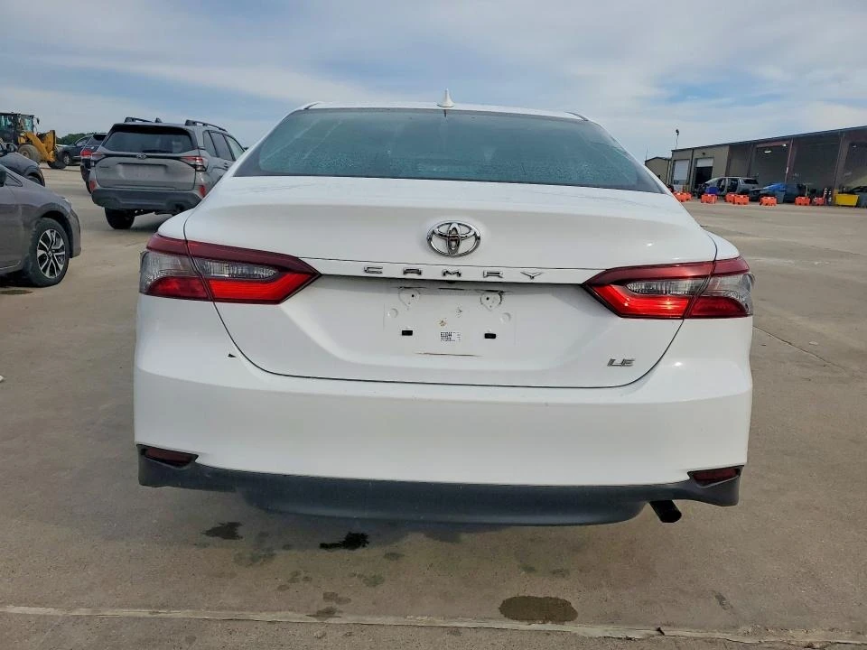 Toyota Camry, снимка 6 - Автомобили и джипове - 54683760