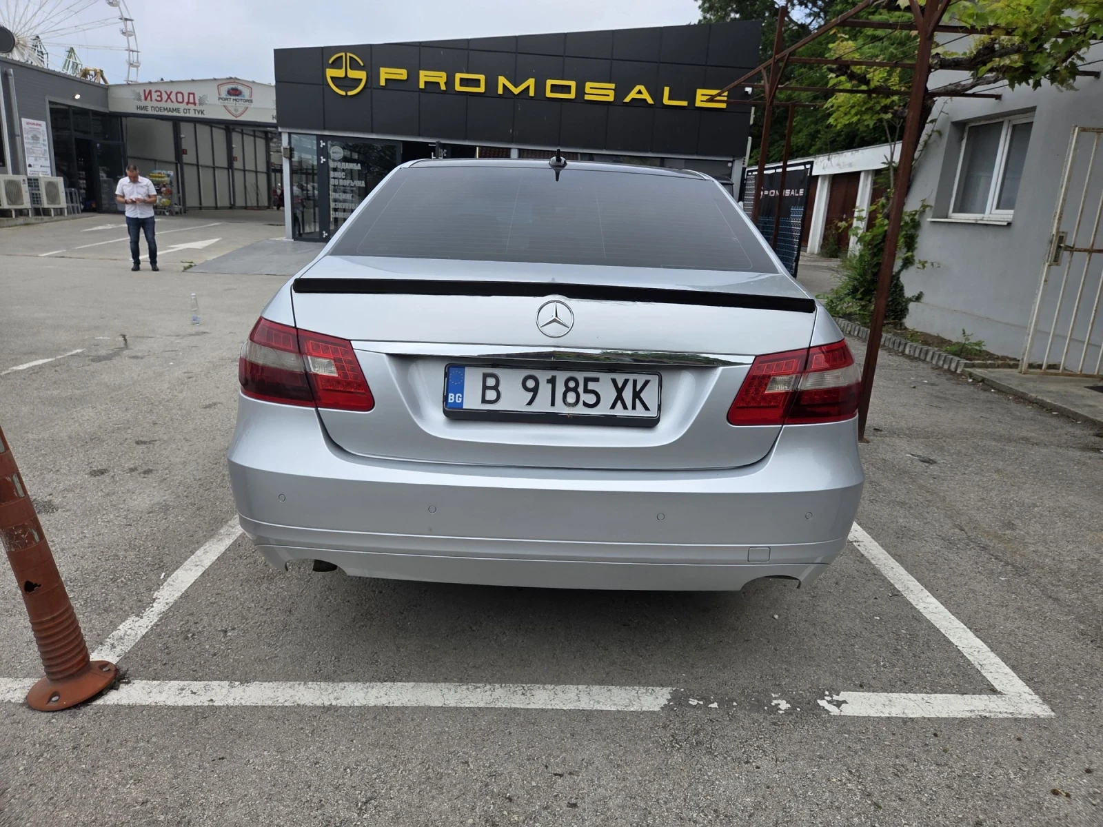 Mercedes-Benz E 250 Седан, снимка 5 - Автомобили и джипове - 54787558