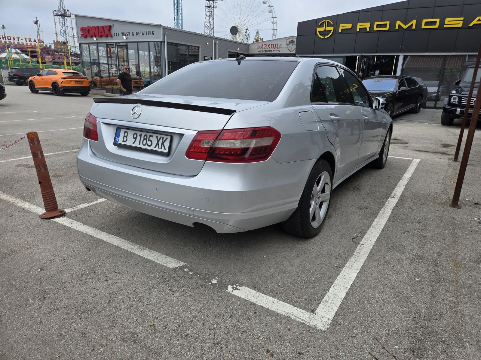 Mercedes-Benz E 250 Седан, снимка 4 - Автомобили и джипове - 54787558