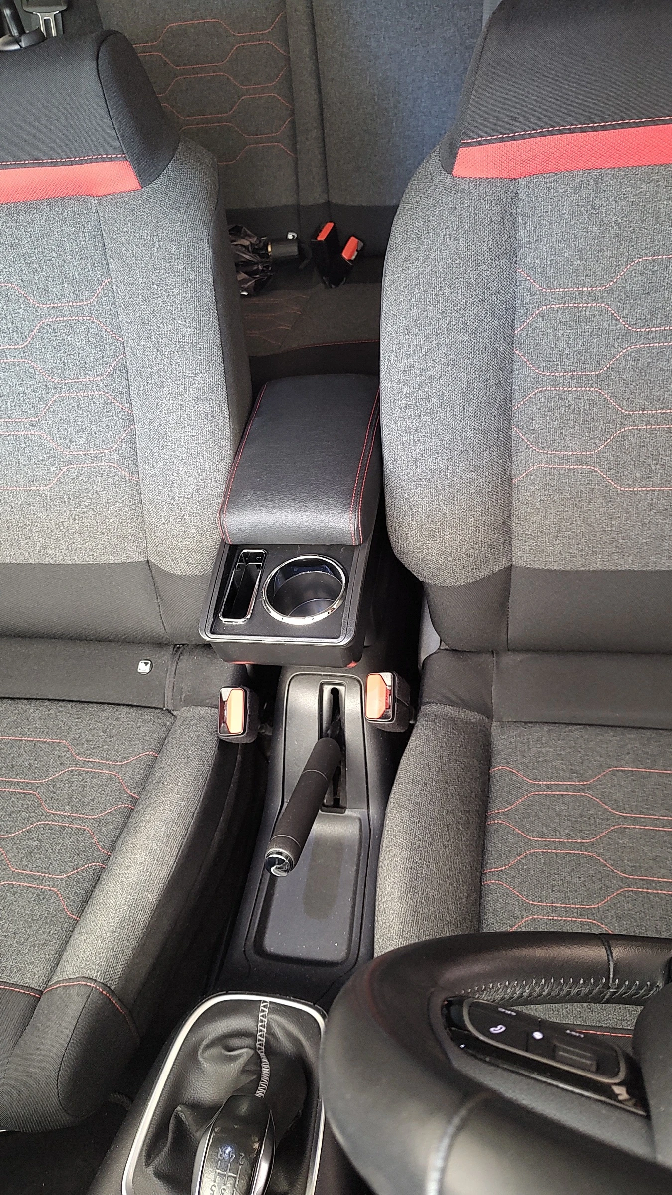 Citroen C3 1, 2 Pure Тech , снимка 16 - Автомобили и джипове - 54902430