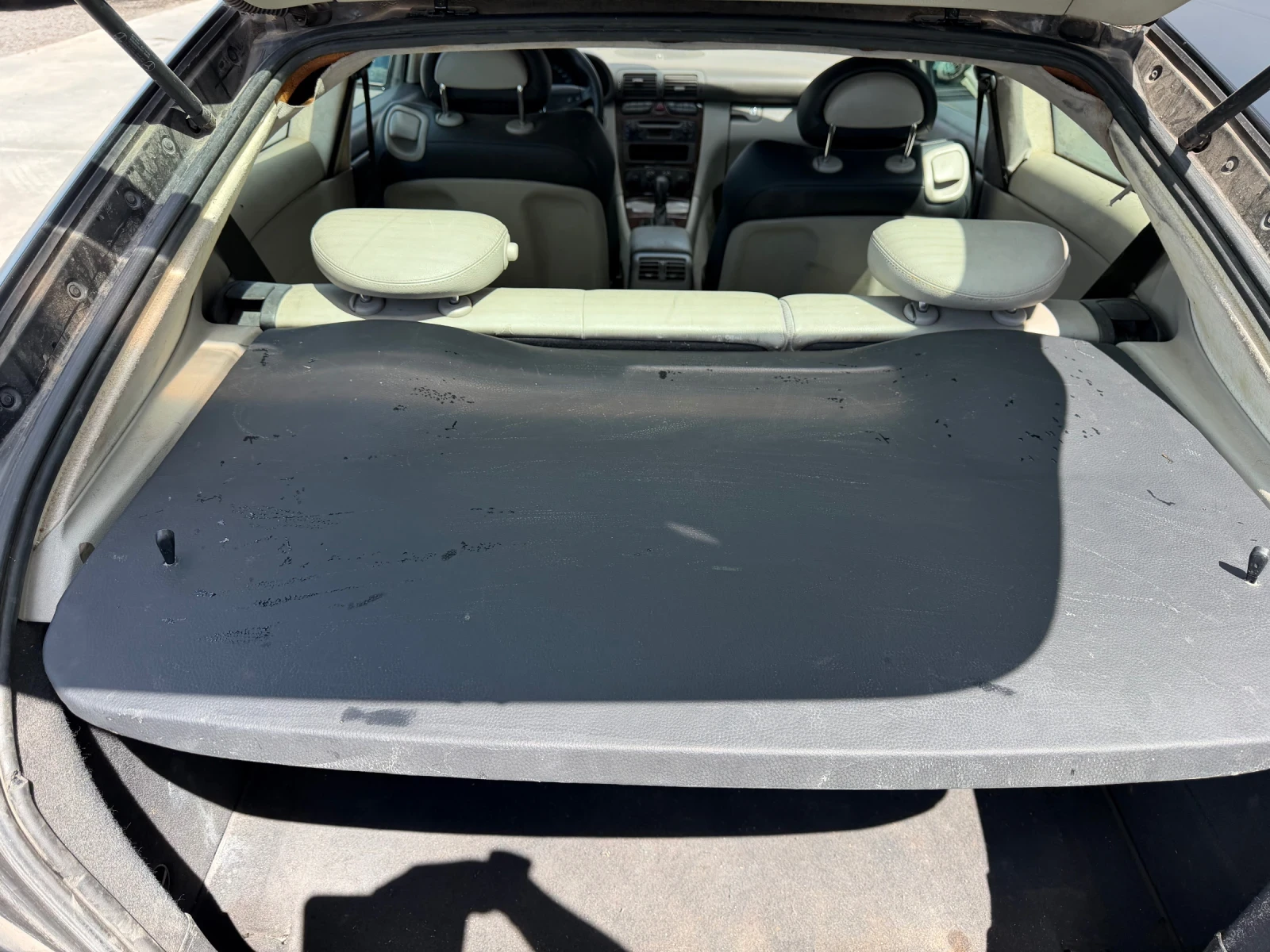 Mercedes-Benz C 200 Автоматик- Газ, снимка 7 - Автомобили и джипове - 54970831