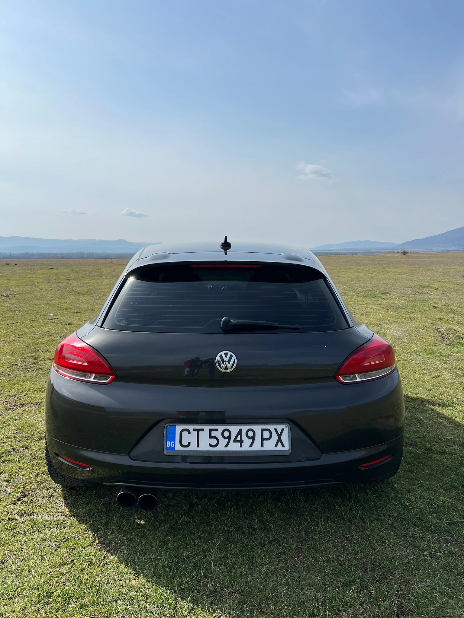 VW Scirocco 2.0 TSI, снимка 4 - Автомобили и джипове - 55091886