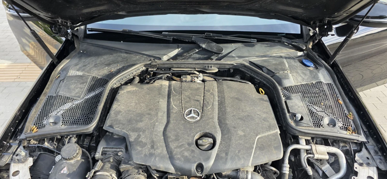 Mercedes-Benz C 250 4MATIC Avantgarde , снимка 13 - Автомобили и джипове - 55668249
