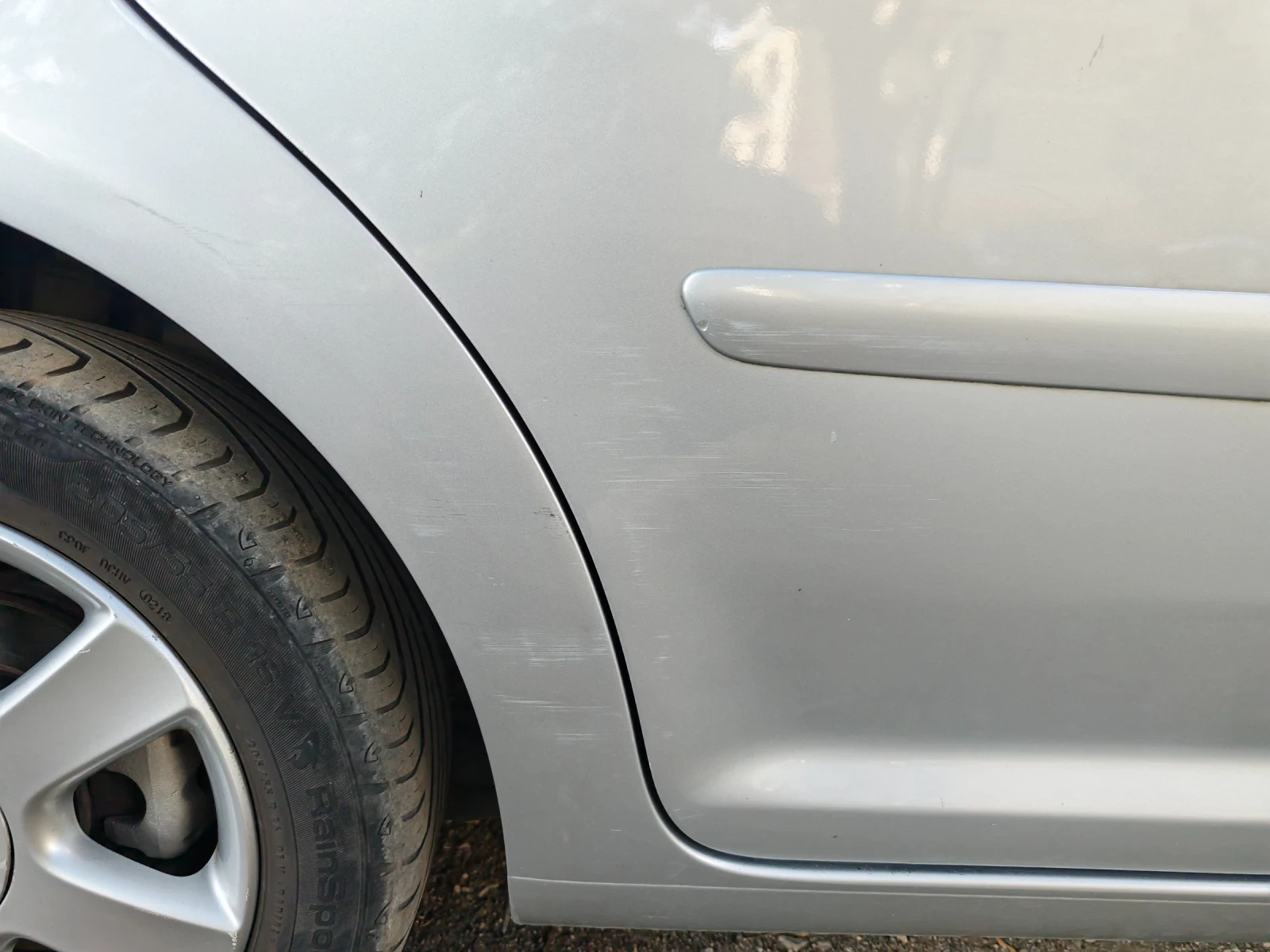 VW Touran, снимка 8 - Автомобили и джипове - 55970254