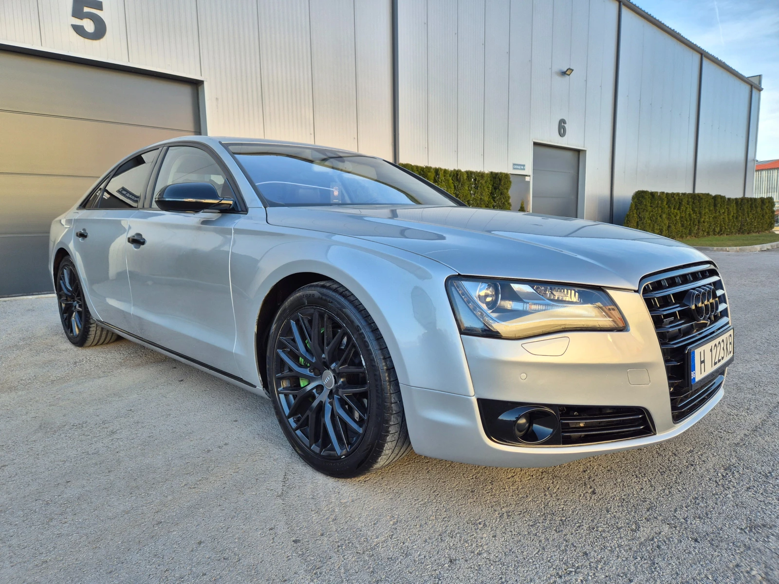Audi A8 3.0TDI 2012г., снимка 3 - Автомобили и джипове - 55988302