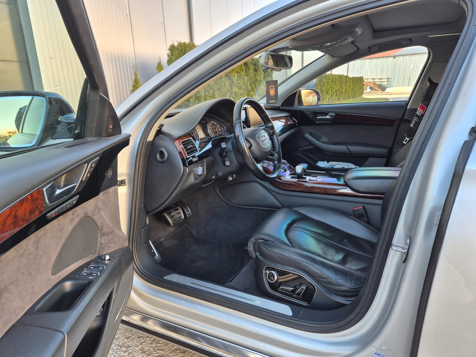Audi A8 3.0TDI 2012г., снимка 10 - Автомобили и джипове - 55988302