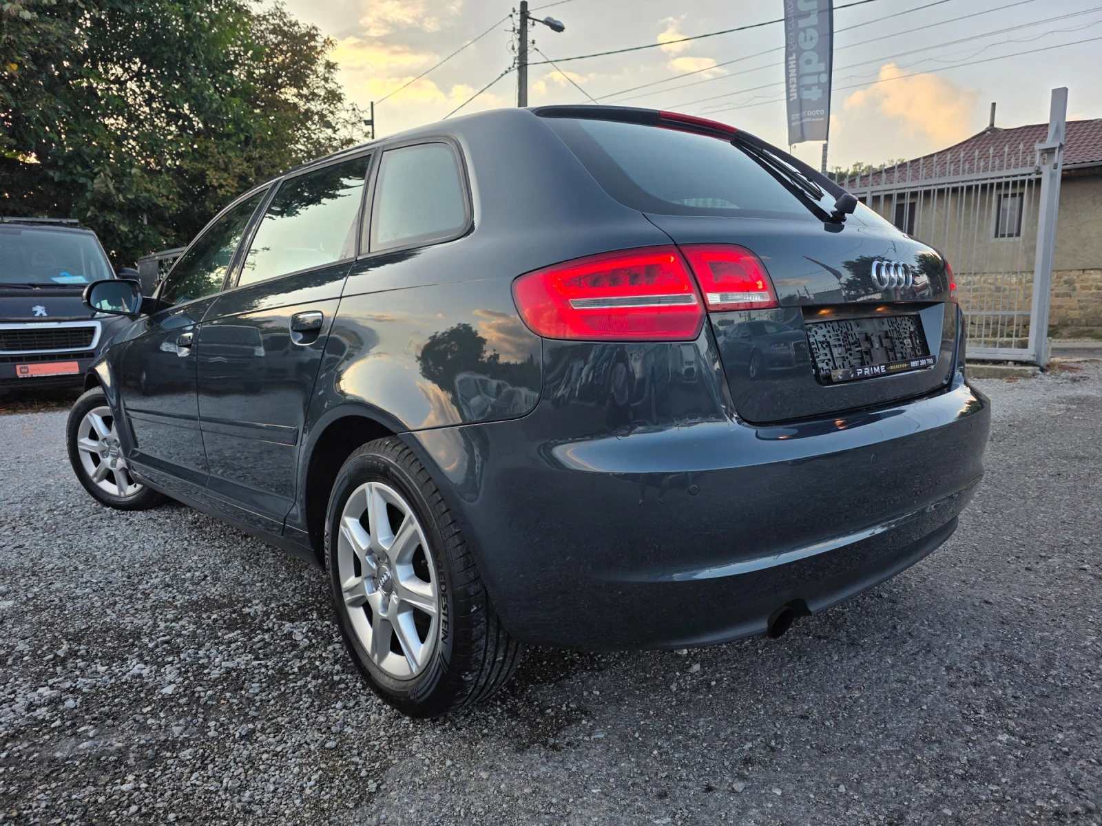 Audi A3 1.2tfsi Автоматик, снимка 5 - Автомобили и джипове - 56060163