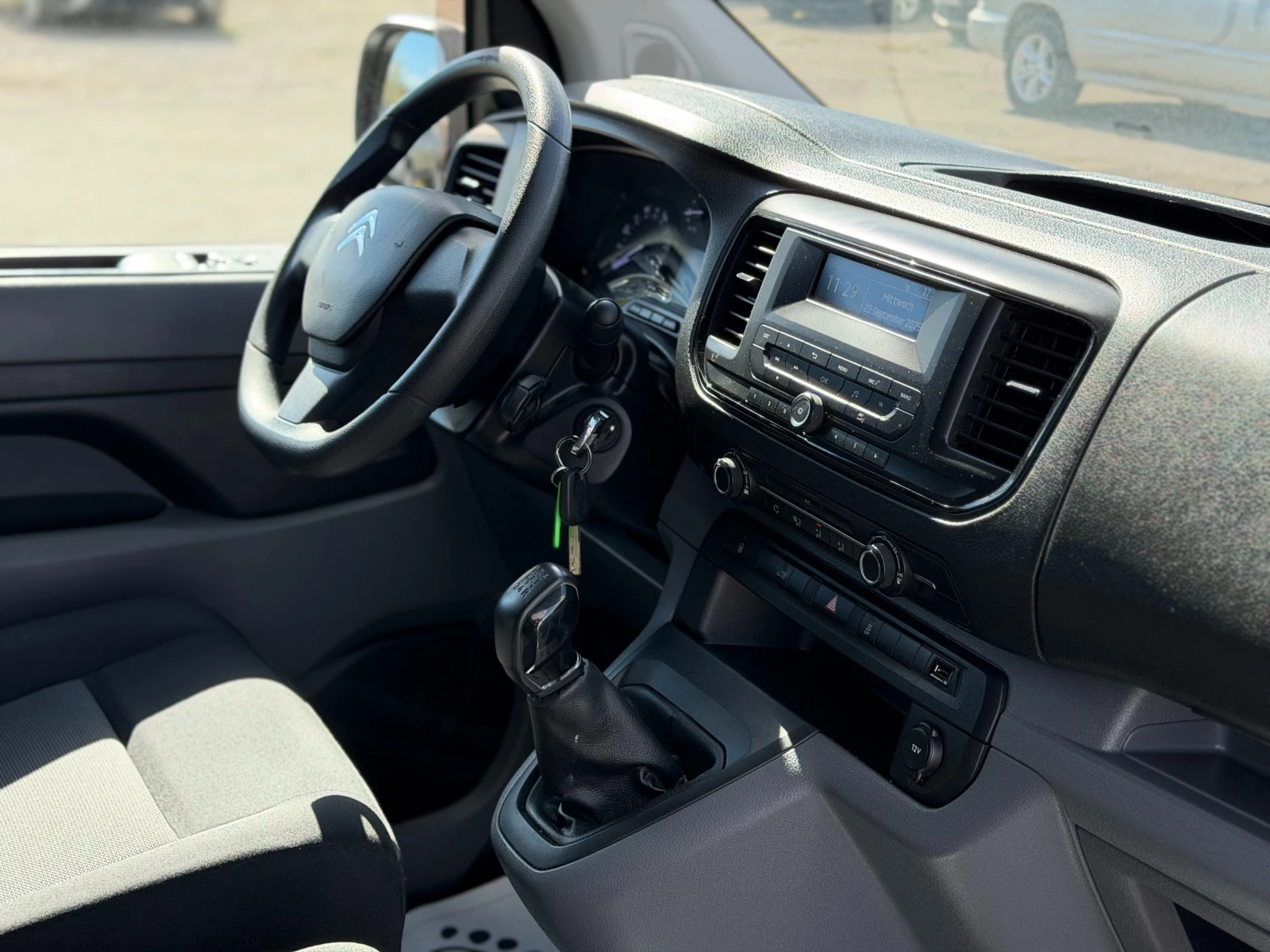 Citroen Jumpy 1.6HDi, снимка 12 - Автомобили и джипове - 56193295