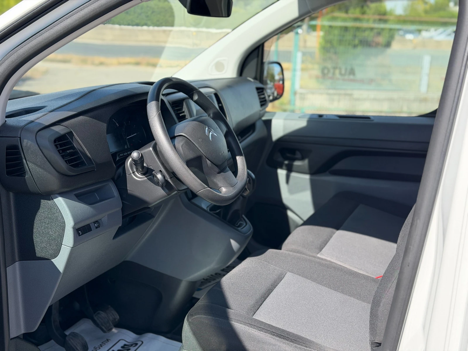 Citroen Jumpy 1.6HDi, снимка 14 - Автомобили и джипове - 56193295
