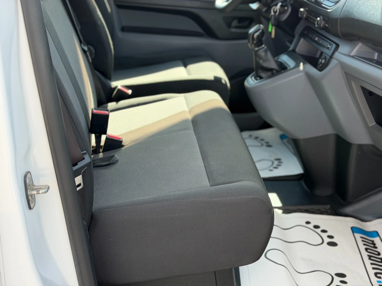 Citroen Jumpy 1.6HDi, снимка 13 - Автомобили и джипове - 56193295