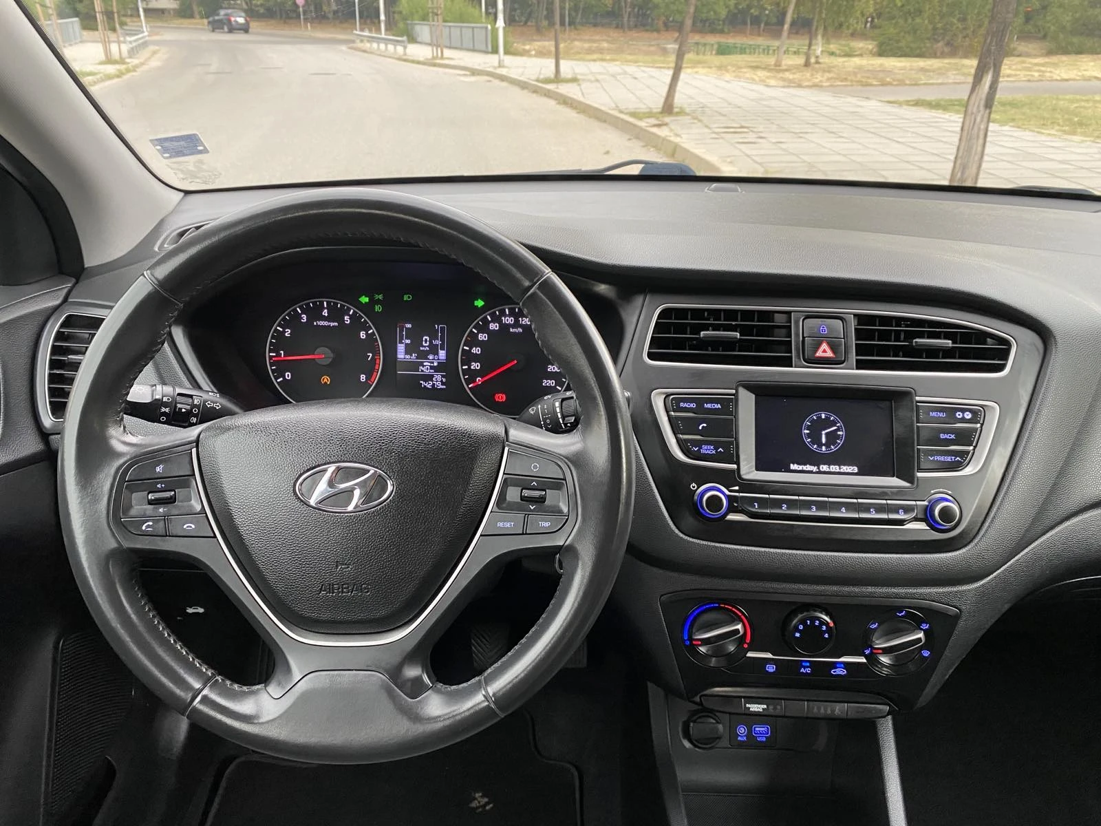 Hyundai I20 1, 2, снимка 10 - Автомобили и джипове - 56231612