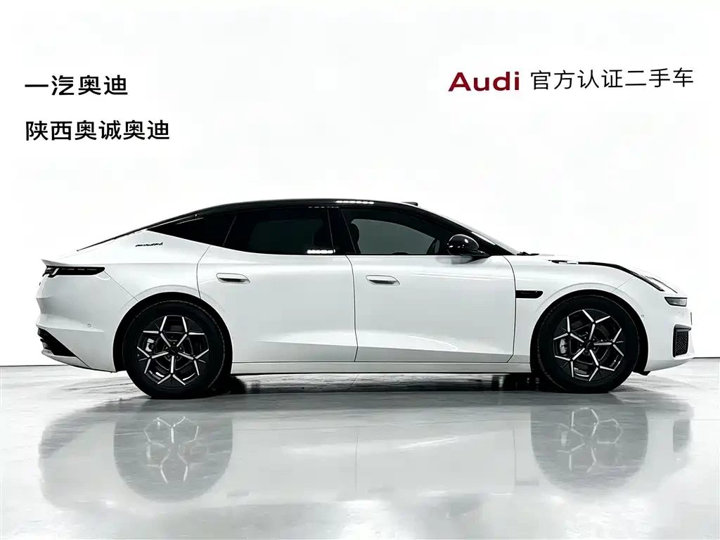 LynkCo 10 EM-P, снимка 3 - Автомобили и джипове - 56644496