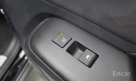 Hyundai Kona SX2 Premium, снимка 13