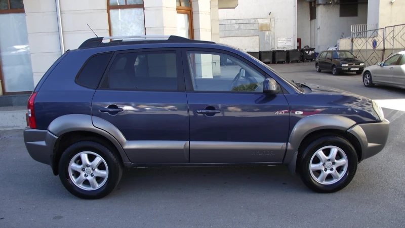 Hyundai Tucson 2.0.d.116.k.c.4.x.4.КОЖА., снимка 2 - Автомобили и джипове - 47419204