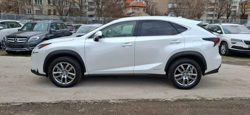 Lexus NX 300h 2.5 Executive ШВЕЙЦАРИЯ, снимка 6 - Автомобили и джипове - 48641274